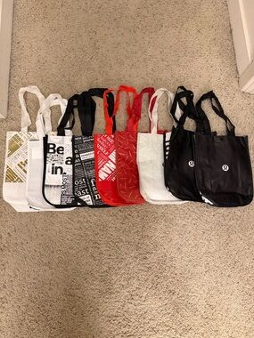 lululemon athletica Reusable Tote Bags (9 total)